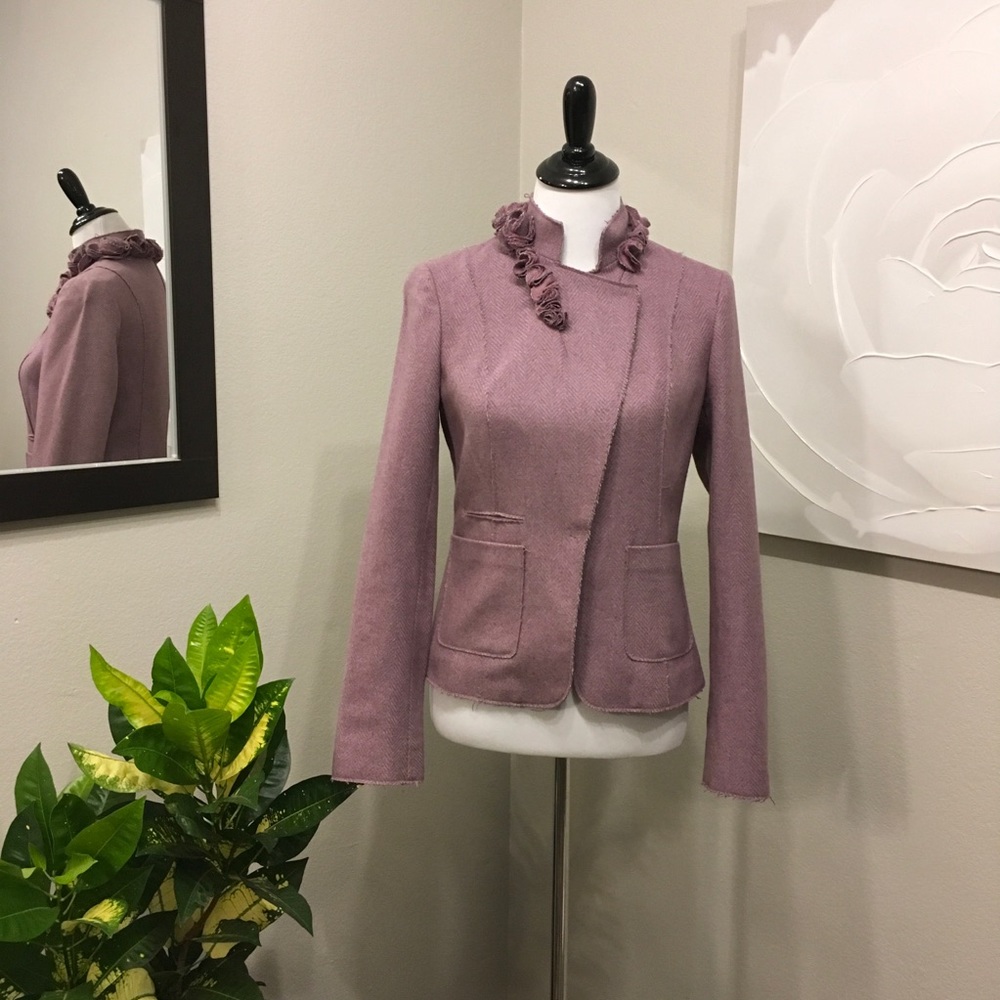 Beautiful Fitted Wool Blazer